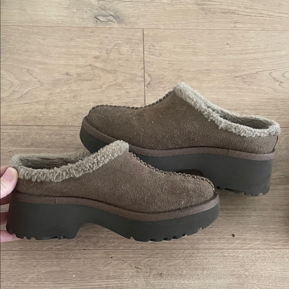 UGG Brown Suede Mules with Faux Fur Trim
